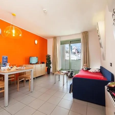 Teleo Vacanze - Olympisches Dorf By Interhome Daire
